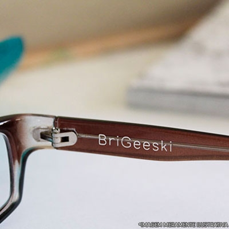 Gravação a Laser em óculos Valor Guararema - Gravação em Haste de óculos